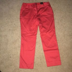 The limited ankle pants